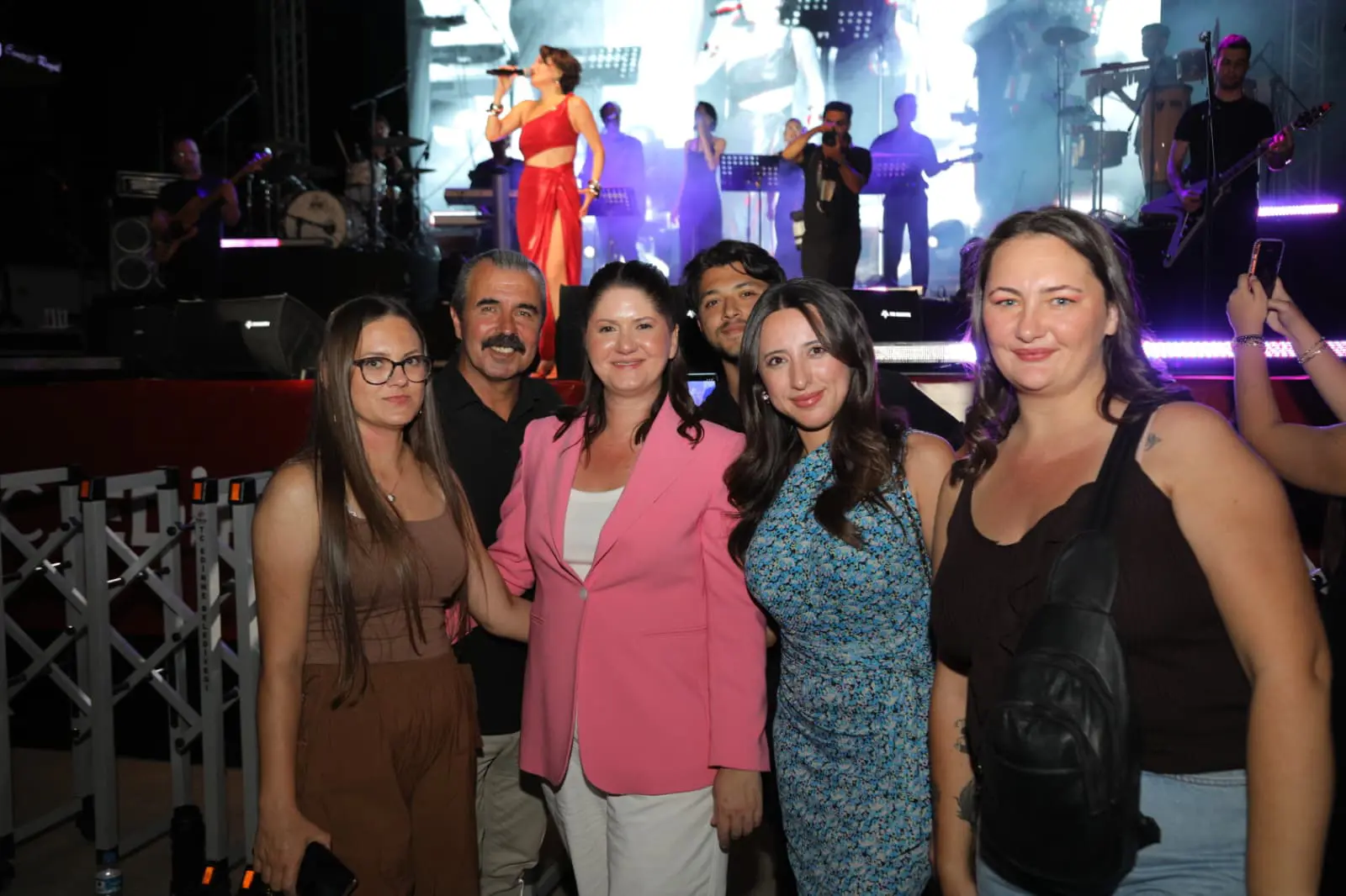BİNLERCE EDİRNELİ 30 AĞUSTOS COŞKUSUNDA BULUŞTU galeri görseli